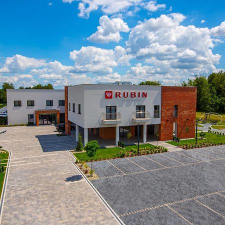 Hotel Rubin Stara Blotnica Kültér fotó