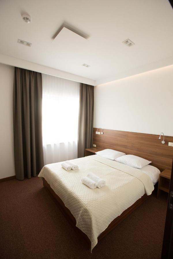 Hotel Rubin Stara Blotnica Kültér fotó