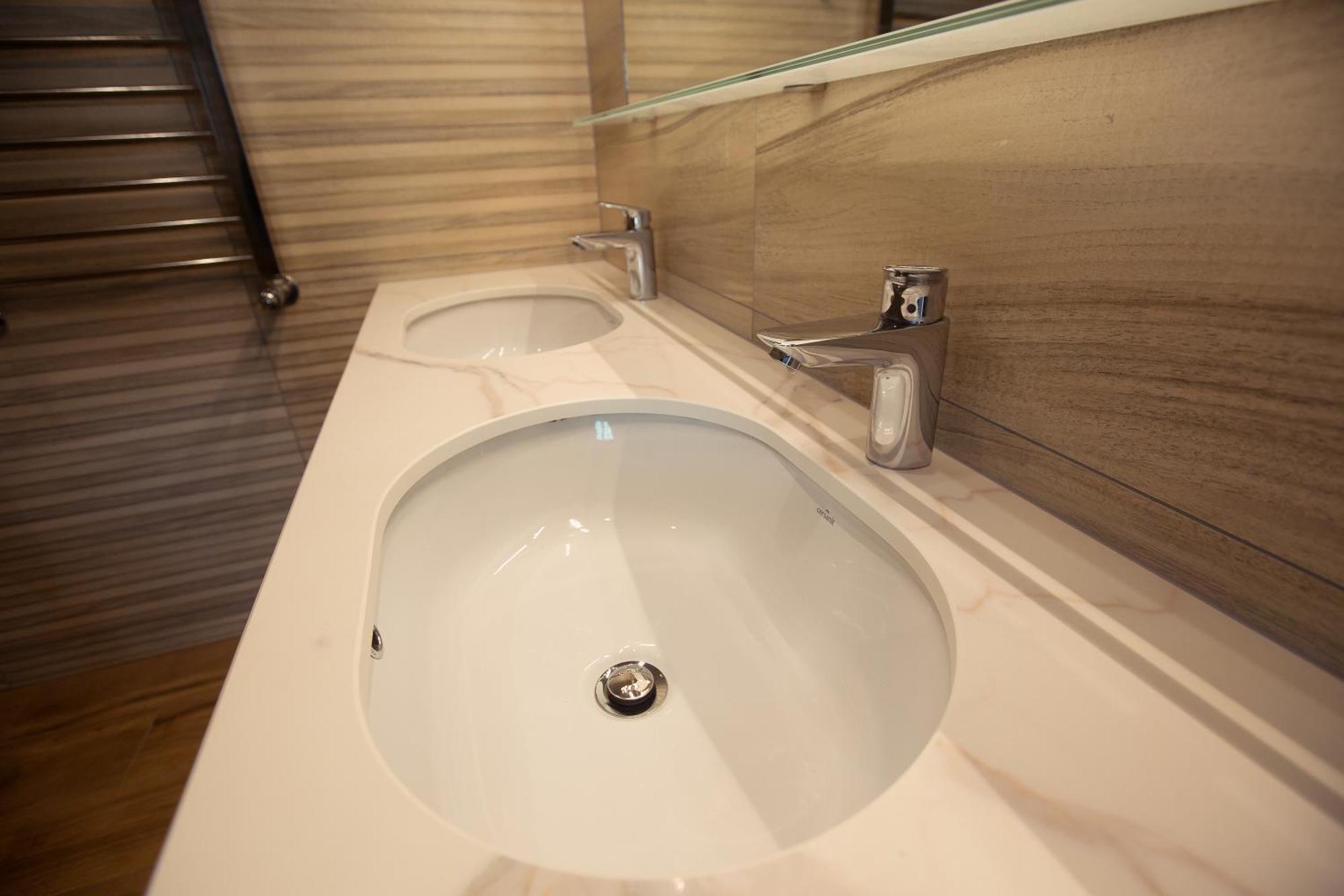 Hotel Rubin Stara Blotnica Kültér fotó